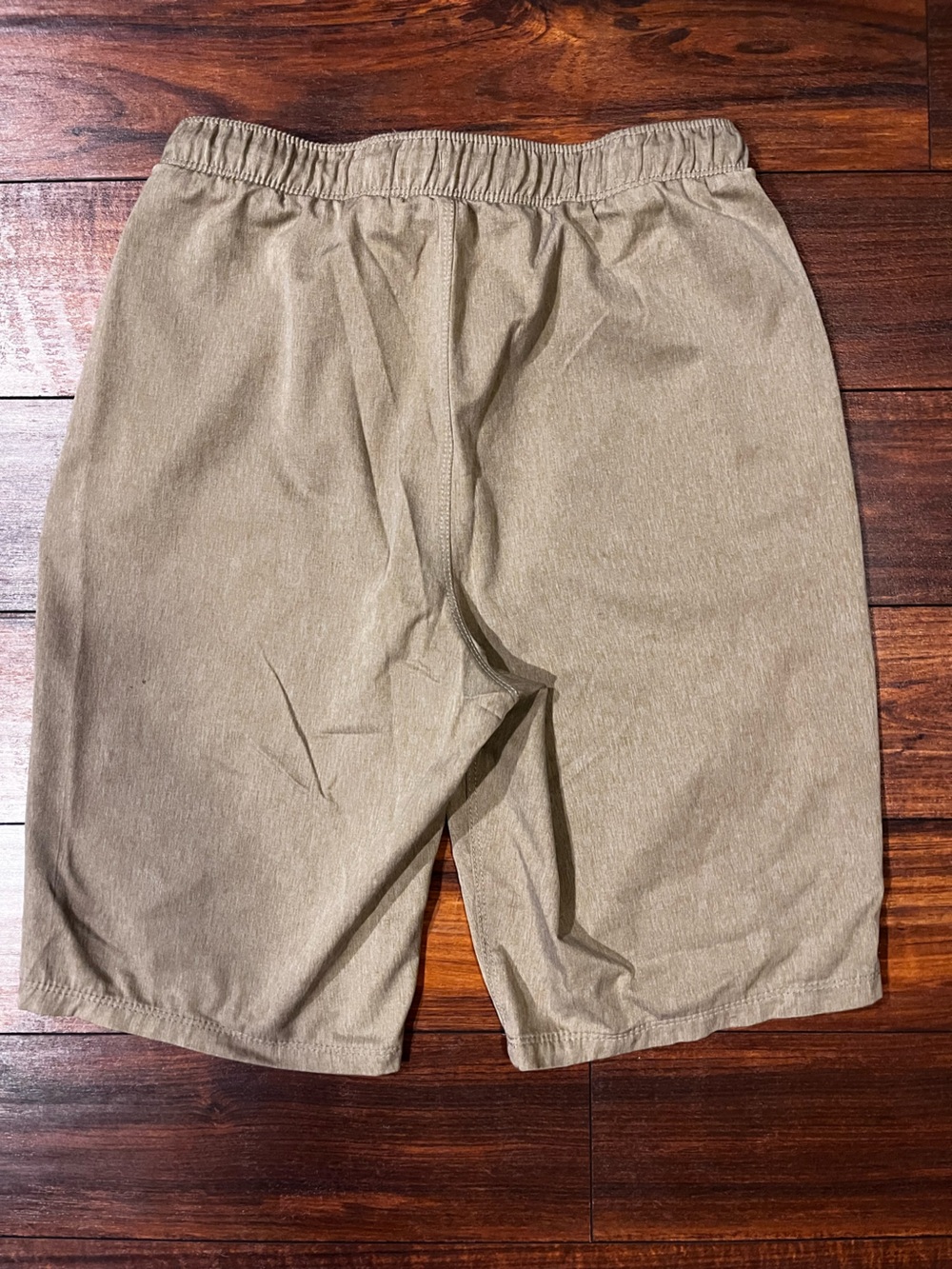 Men's Crew Neck Shirt in Olive Green